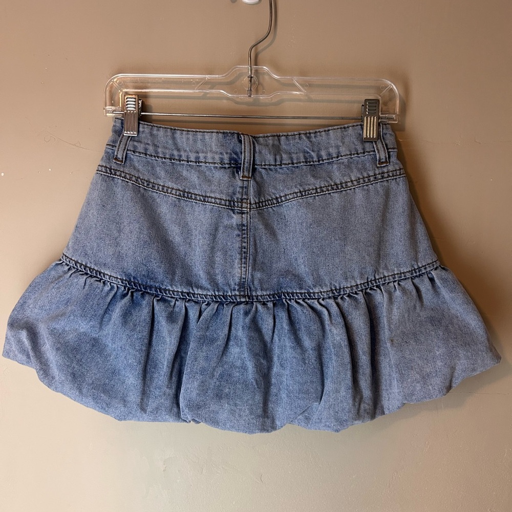 Mable Lucky to Have You Bubble Hem Denim Mini Skirt Size M It Girl - Picture 4 of 8